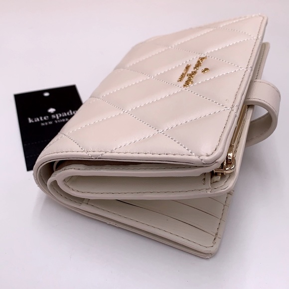 KATE SPADE Carey Medium Compact
Bifold Wallet Parchment Color - Picture 9 of 15